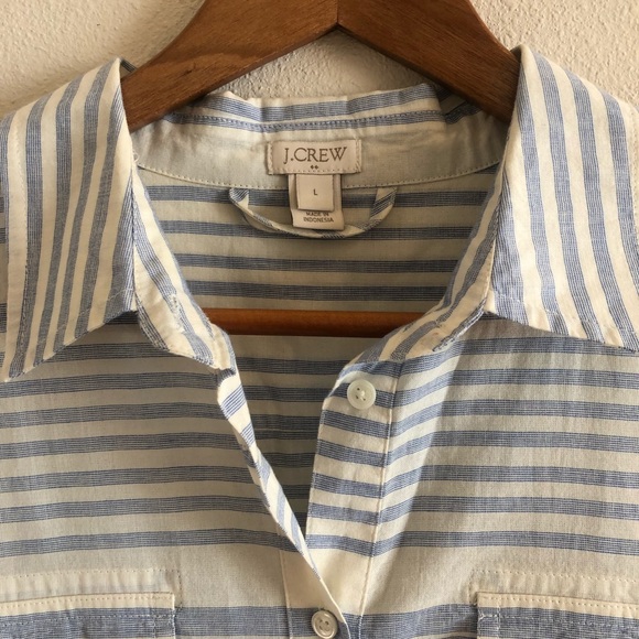 Sleeveless blue striped J Crew button up - Picture 4 of 5